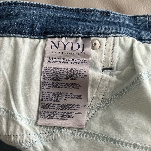 NWT - NYDJ Women’s Sheri Slim Jeans - Size 16 - Picture 10 of 10
